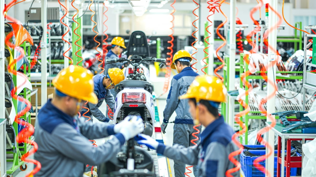 VERYWORDS Reduces Korea’s Greenhouse Gas Emissions by Selling Electric Motorbikes in&nbsp;Cambodia